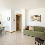 8 Garden Vistalago Apartamento *